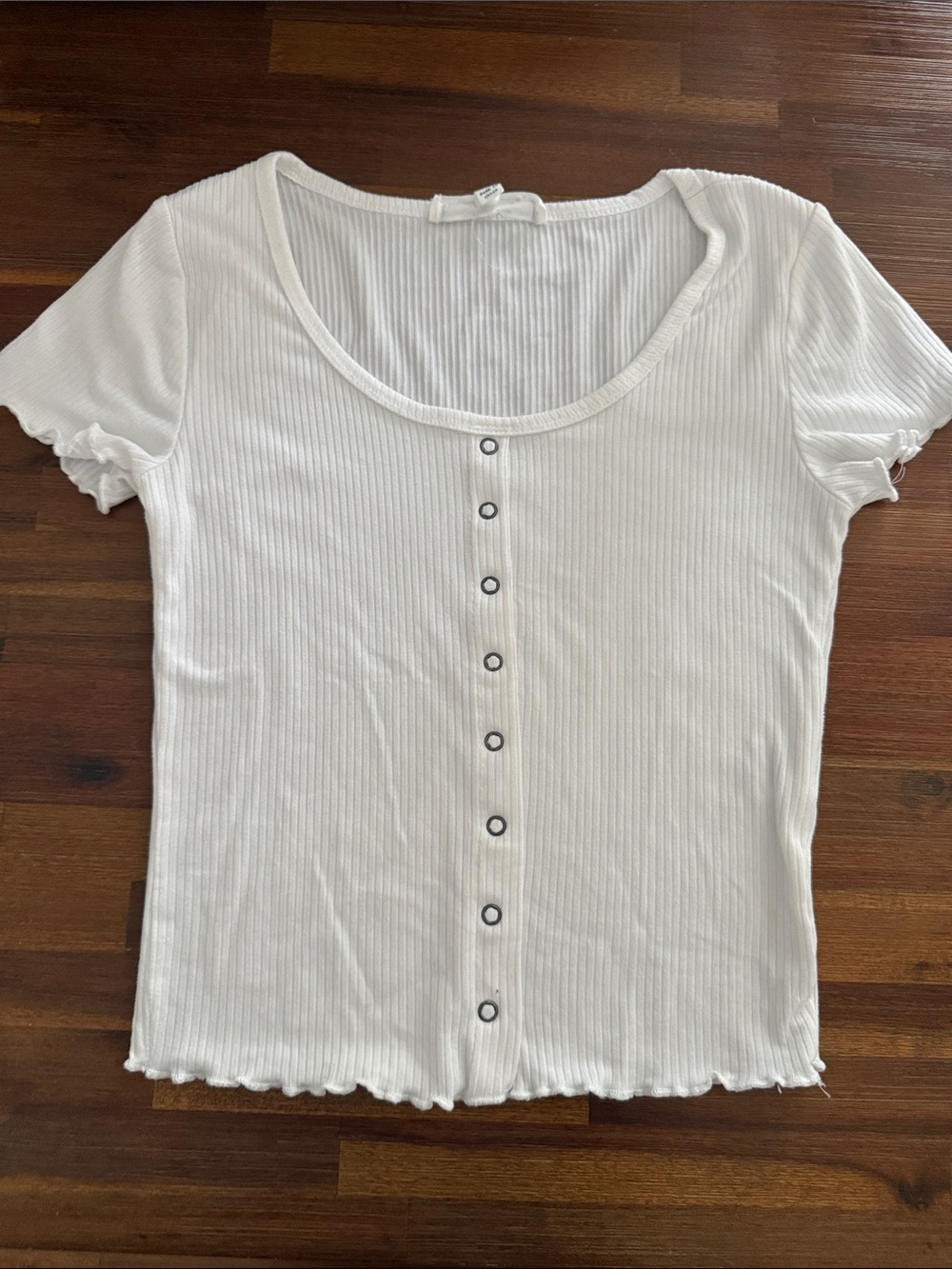 Hippie Rose White Scoop Neck Ribbed Crop Top